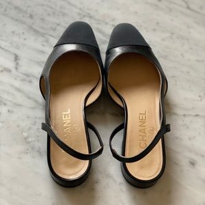 Chanel sling back
